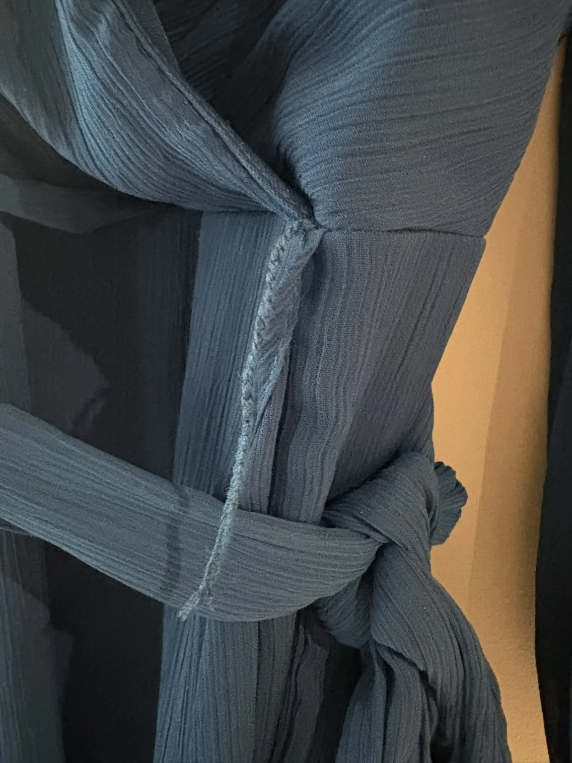 Image for Robe portefeuille plissée DKNY