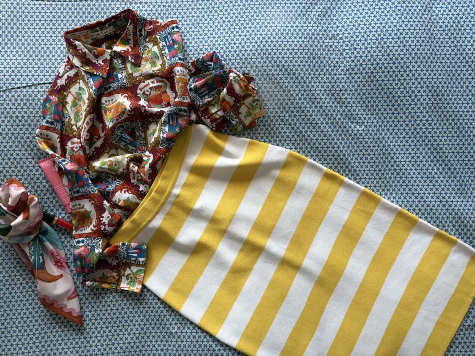 Featured image for Nugget! Max Mara summer knit skirt