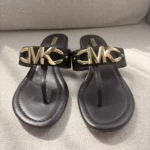 Featured thumbnail for Jolies sandales MK