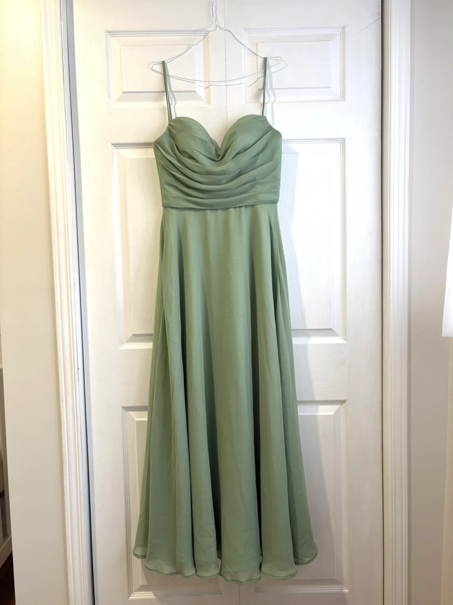 Featured image for Robe de soirée sauge