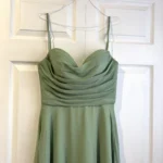Thumbnail for Robe de soirée sauge