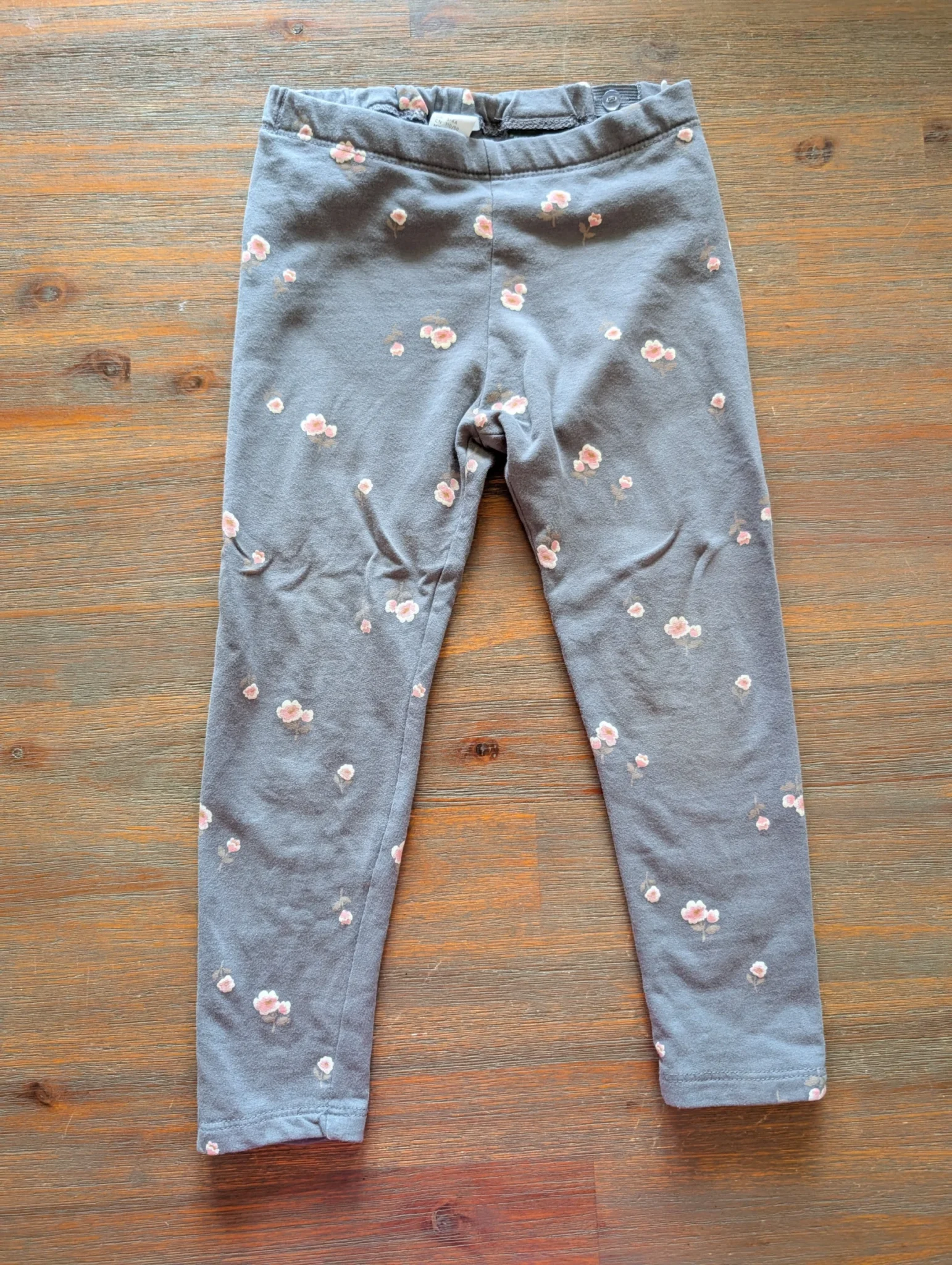 Featured image for HM Legging 4 years