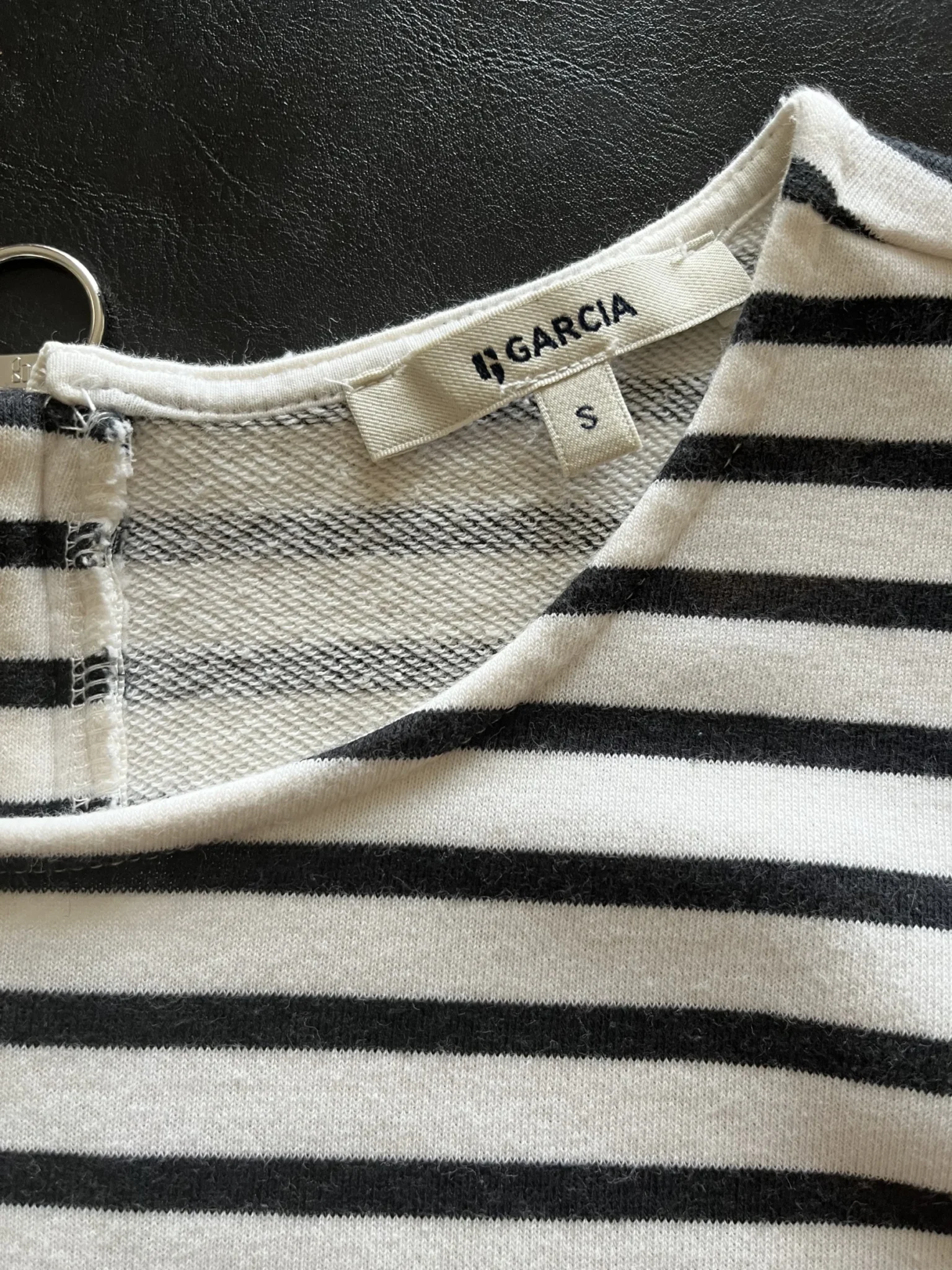 Image for Robe rayée