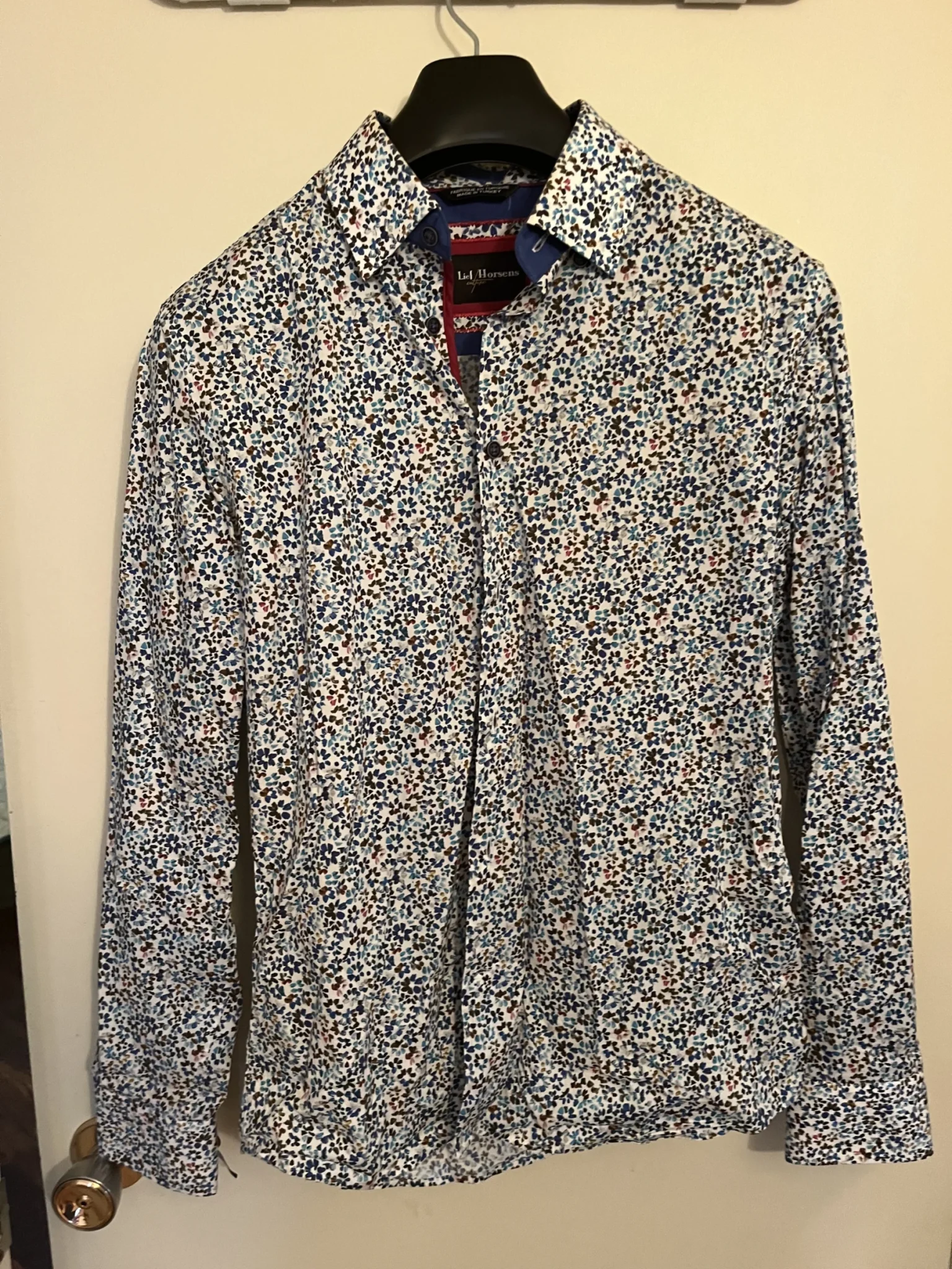 Featured image for Chemise pour homme