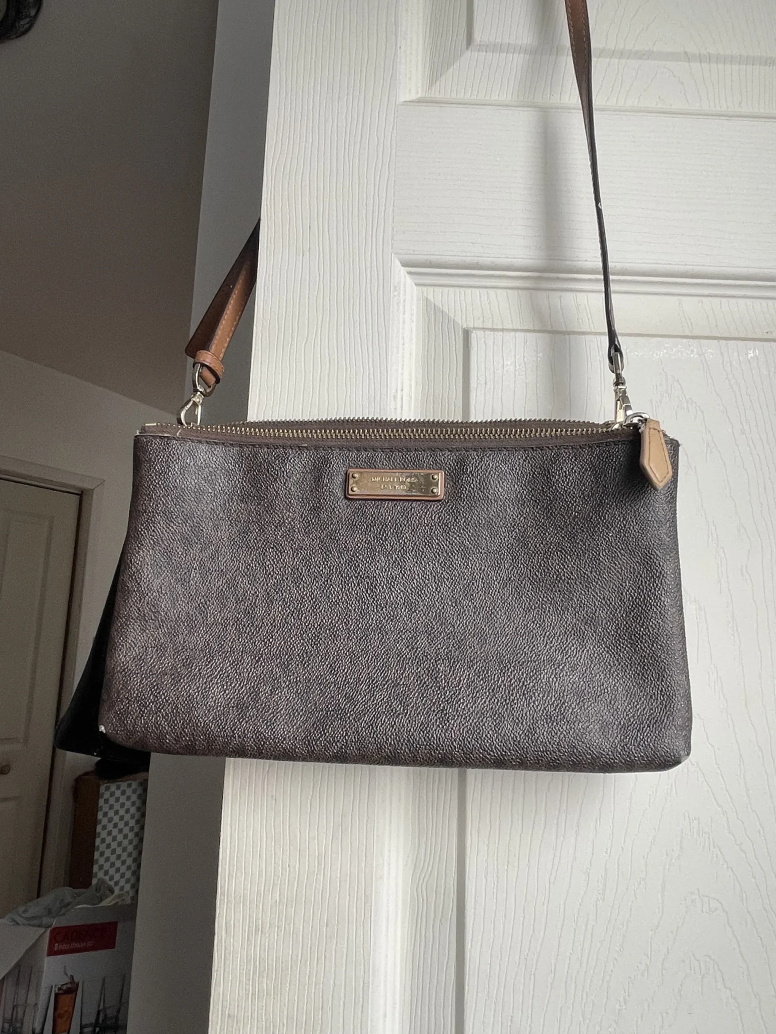 Featured image for Sac à main bandoulière - Michael kors