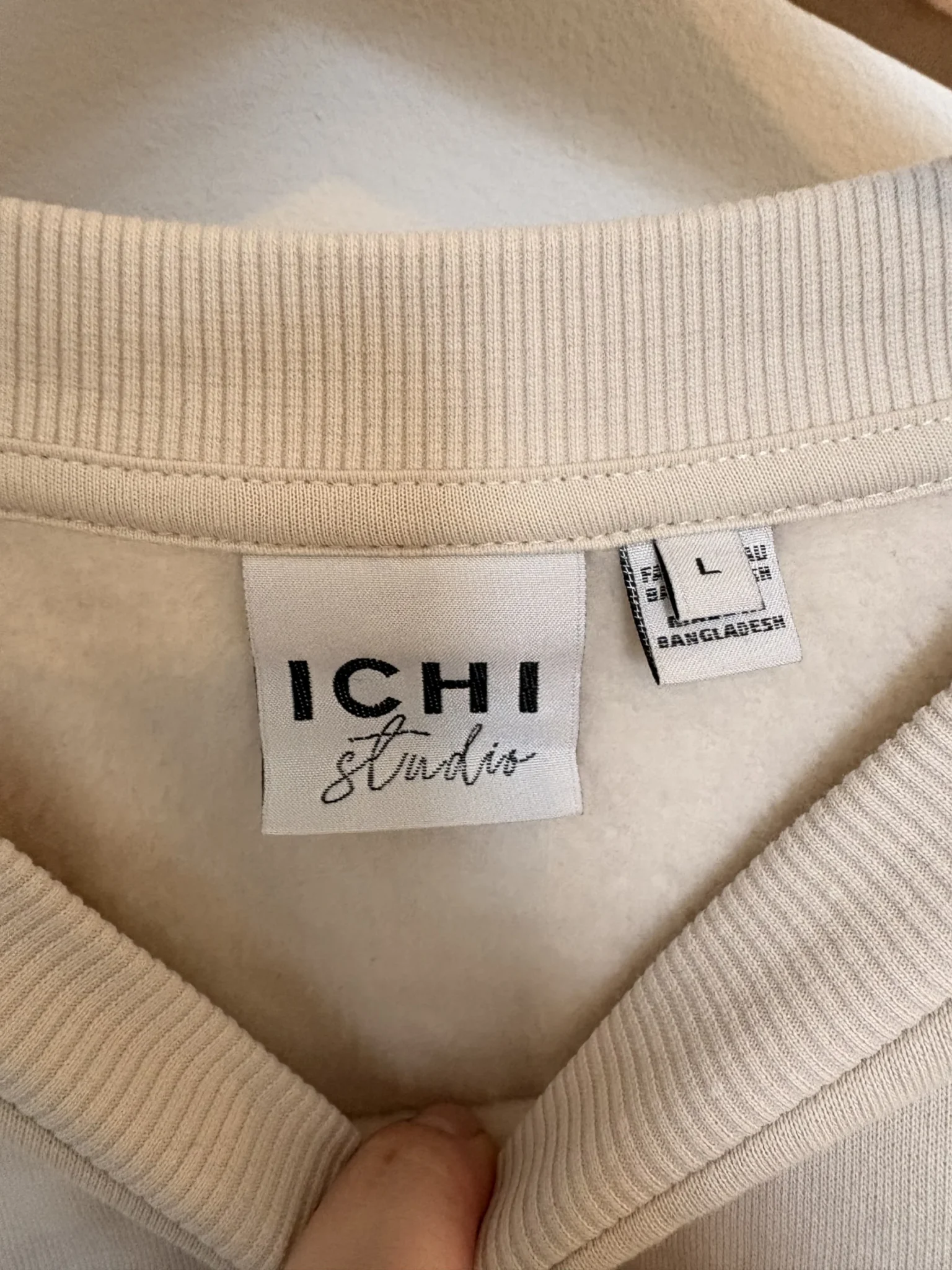 Image for Chandail beige ❤️