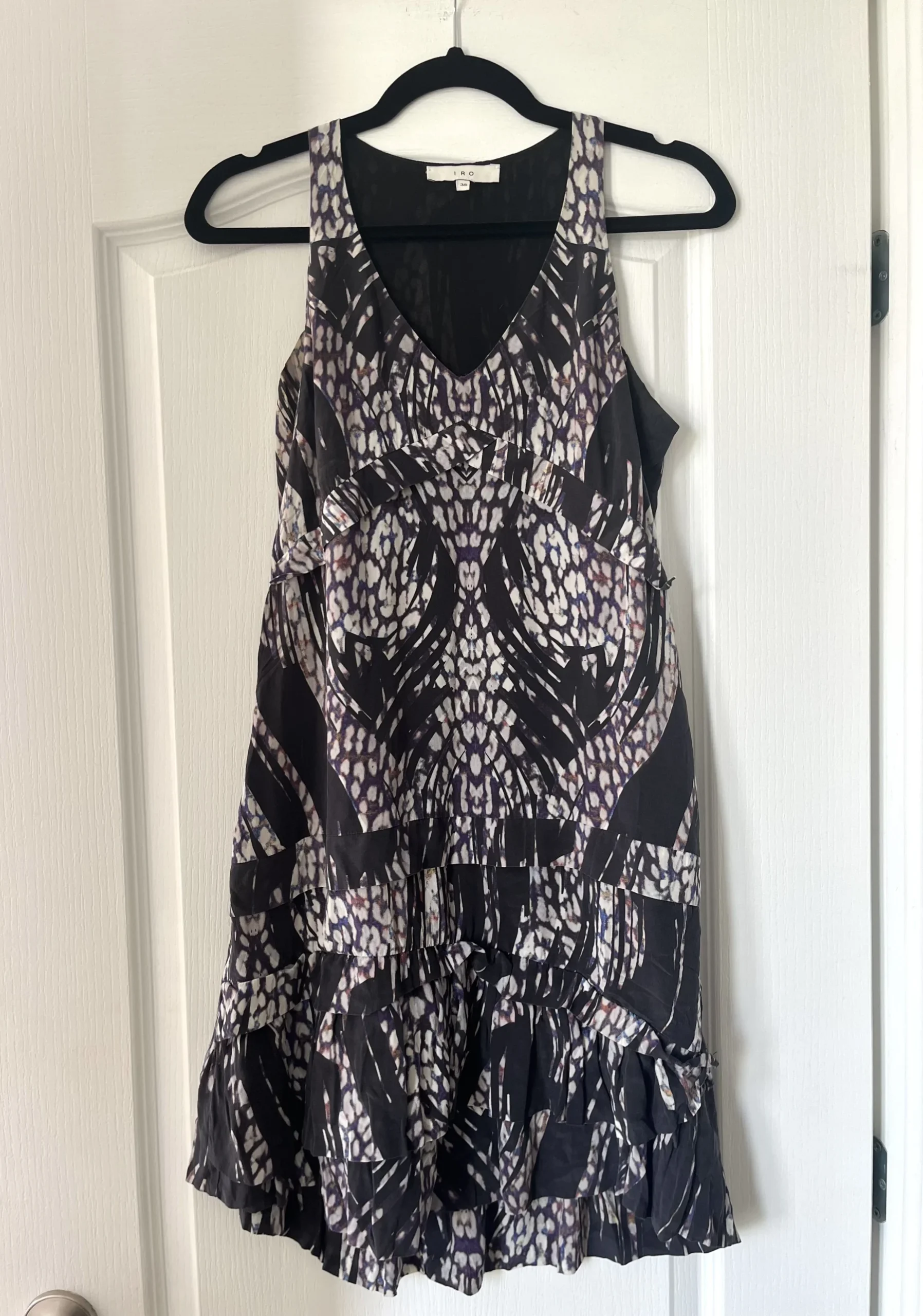 Robe Iro 100% soie taille 38 à motifs Iro seconde main