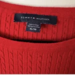 Thumbnail for Chandail rouge - Tommy Hilfiger
