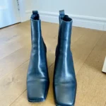 Thumbnail for Bottines en cuir noir de L'Intervalle