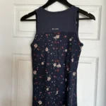 Thumbnail for Robe à motif Columbia avec brassière intégrée