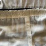 Thumbnail for Blouse blanche avec bandes bleu marine,  avec lainage intégré