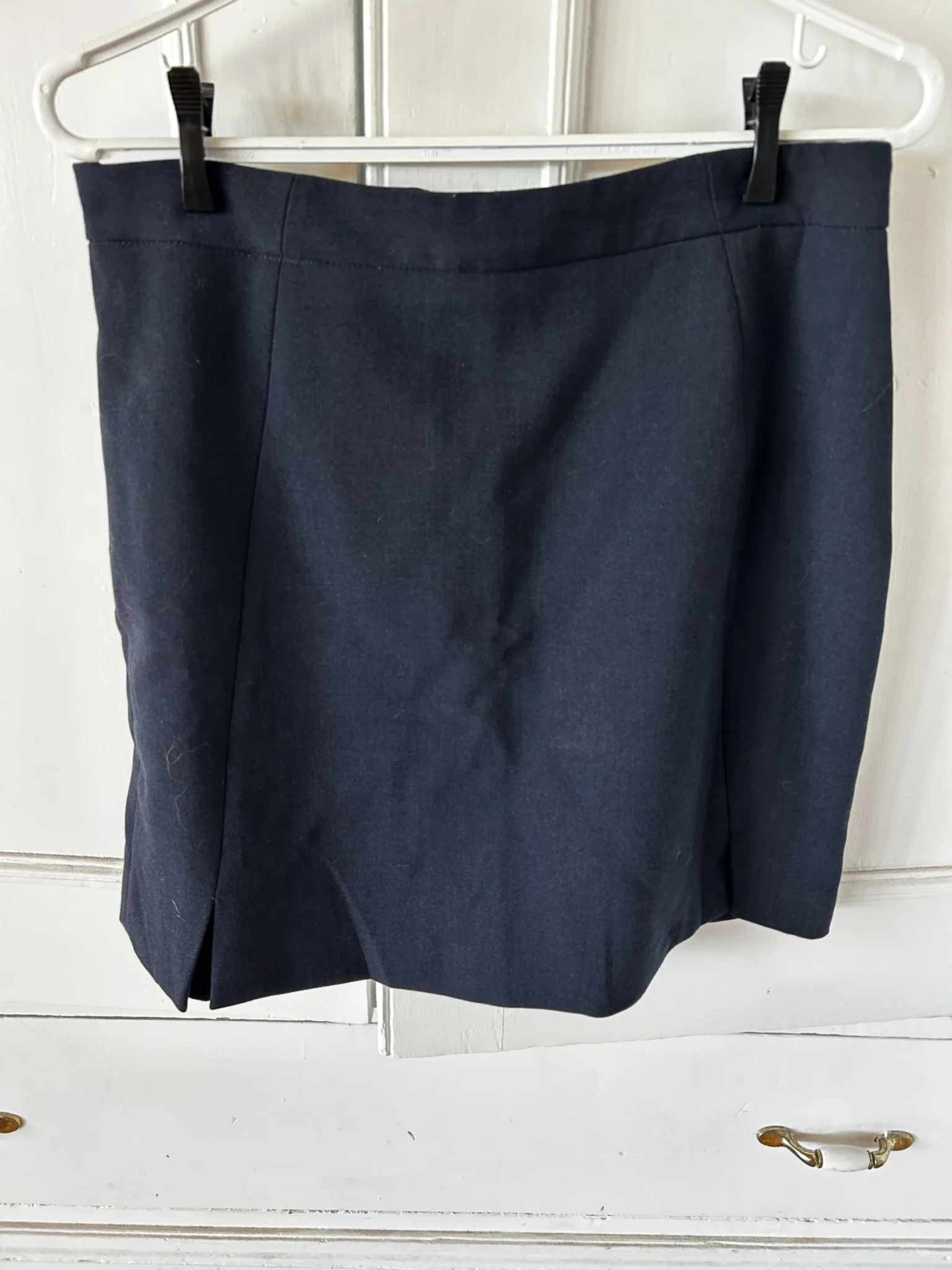 Featured image for Jupe bleue marine classique