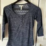 Featured thumbnail for T shirt manches longues avec dos en dentelle - Aéropostale