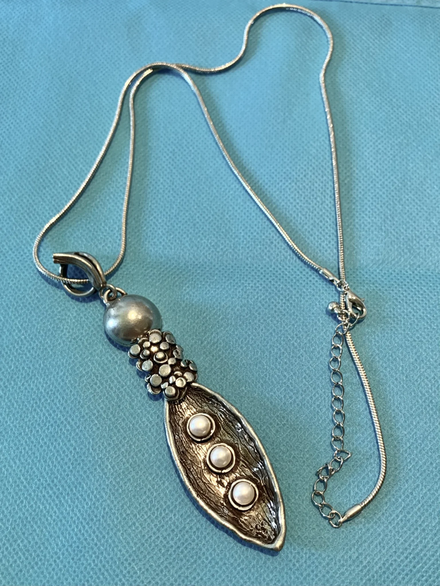 Featured image for Création Osmose - Collier en étain et perles