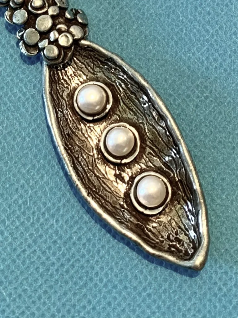 Image for Création Osmose - Collier en étain et perles