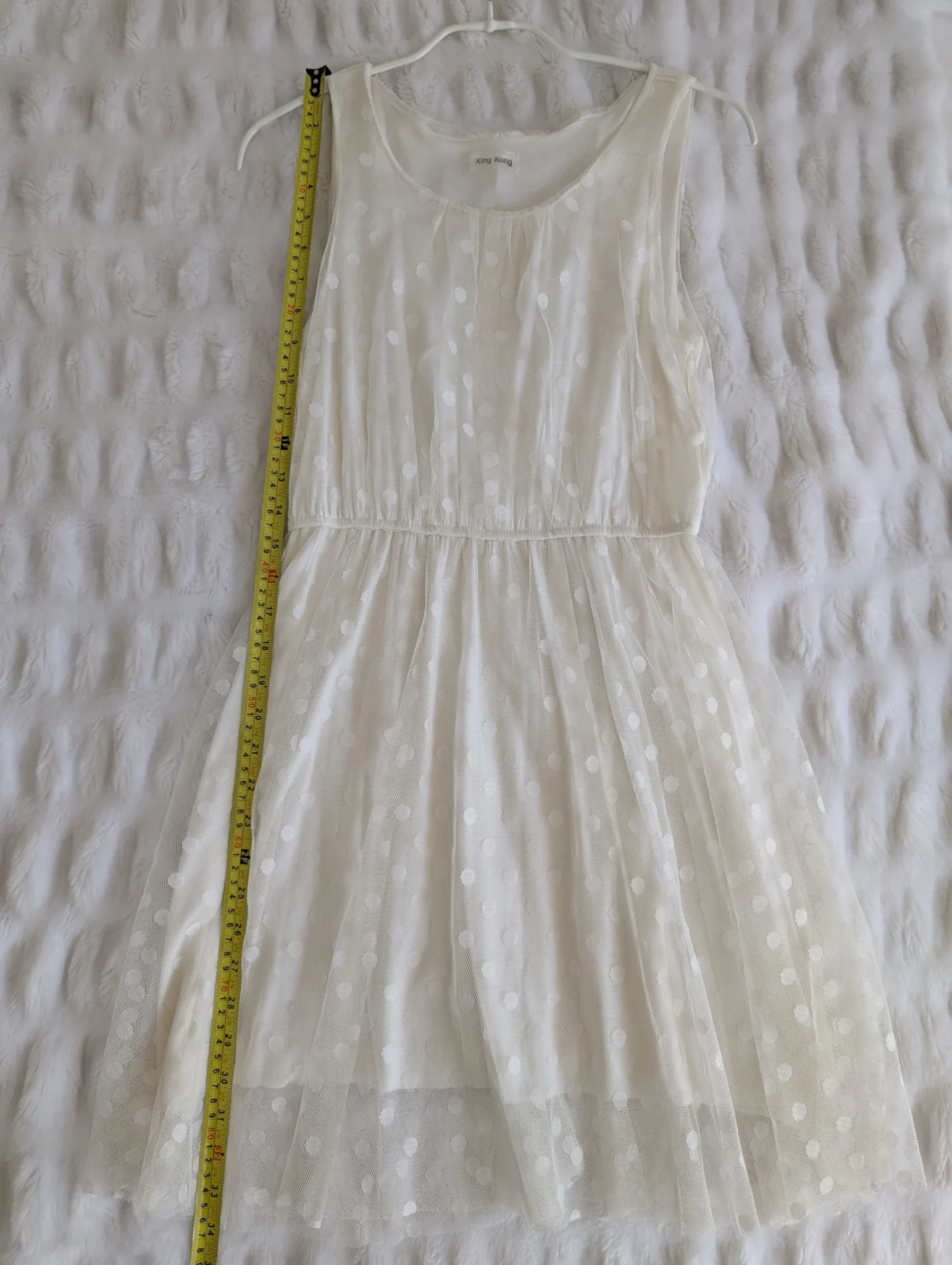 Image for Robe tule ivoire à pois