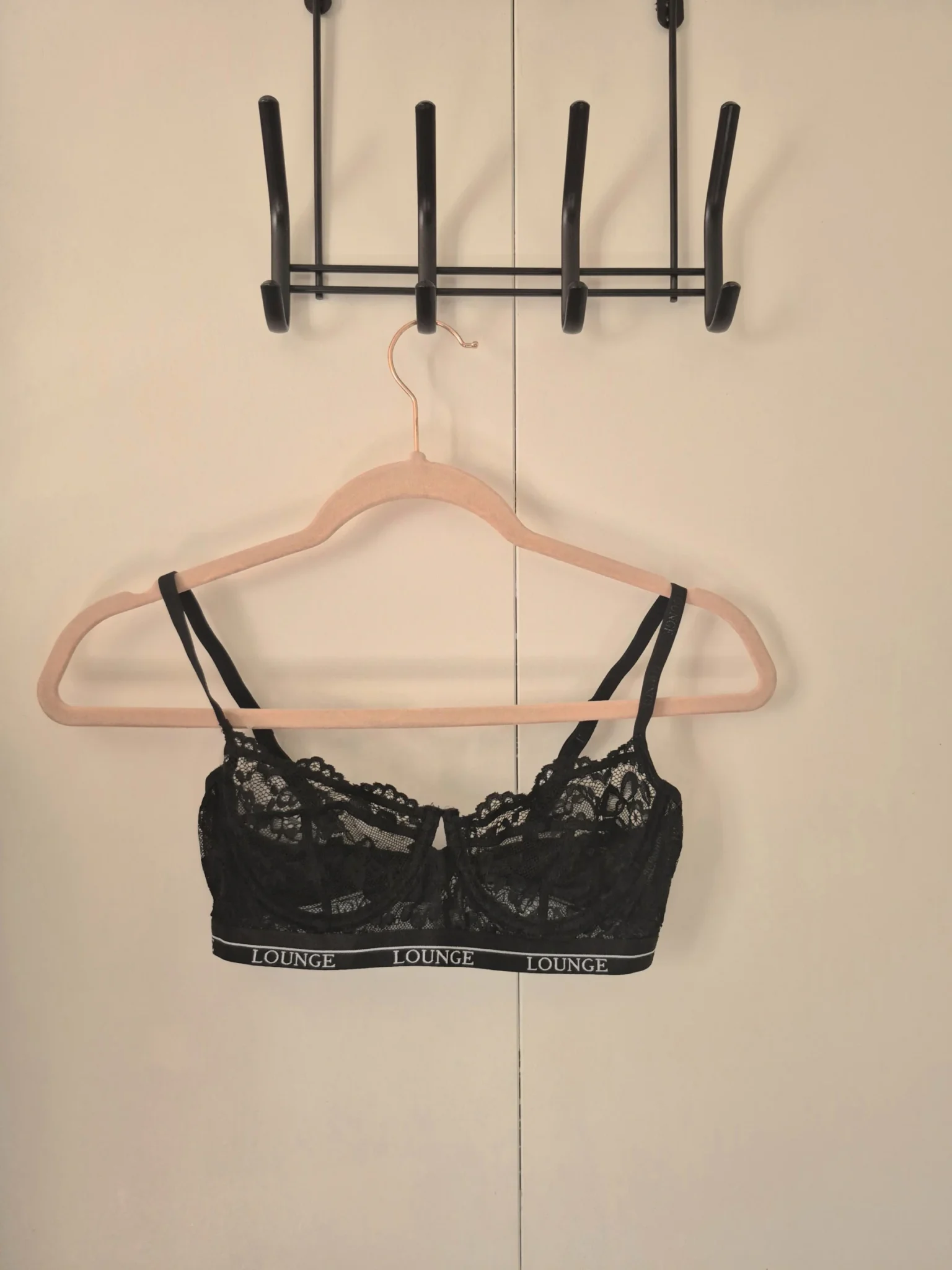 Featured image for Lounge underwear 32D blossom balcony