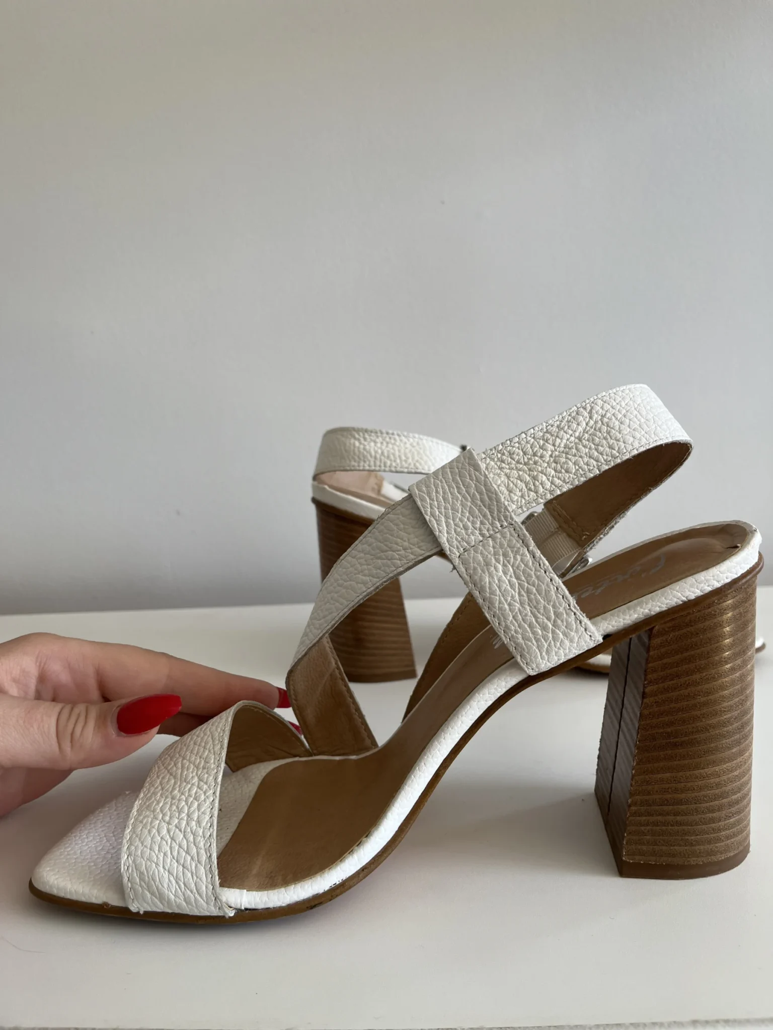 Image for Intervalle sandals size 40 off-white with wooden heels