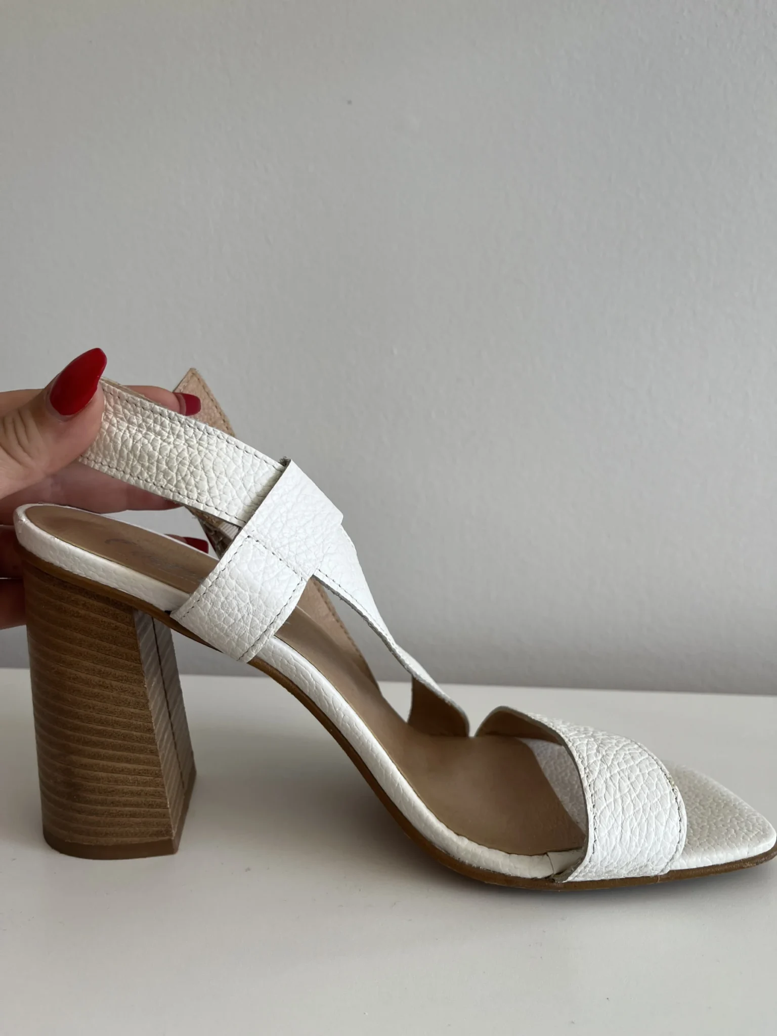 Image for Intervalle sandals size 40 off-white with wooden heels
