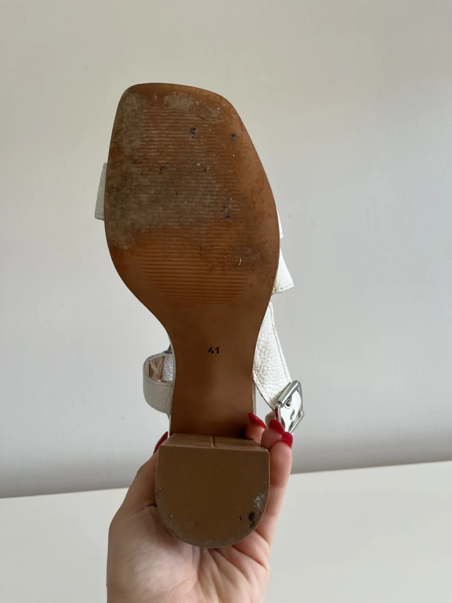 Image for Intervalle sandals size 40 off-white with wooden heels
