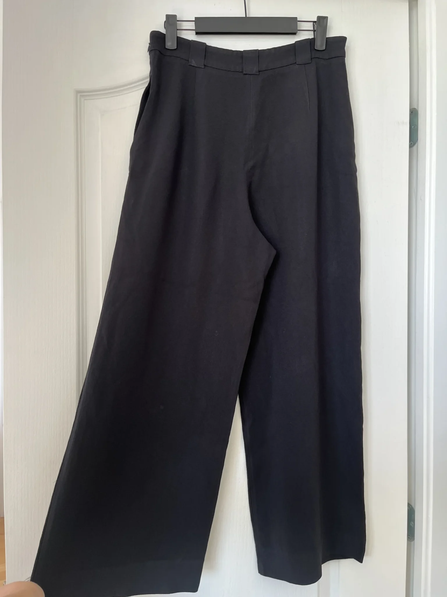 Image for Sézane trousers model Loulou size 40 black