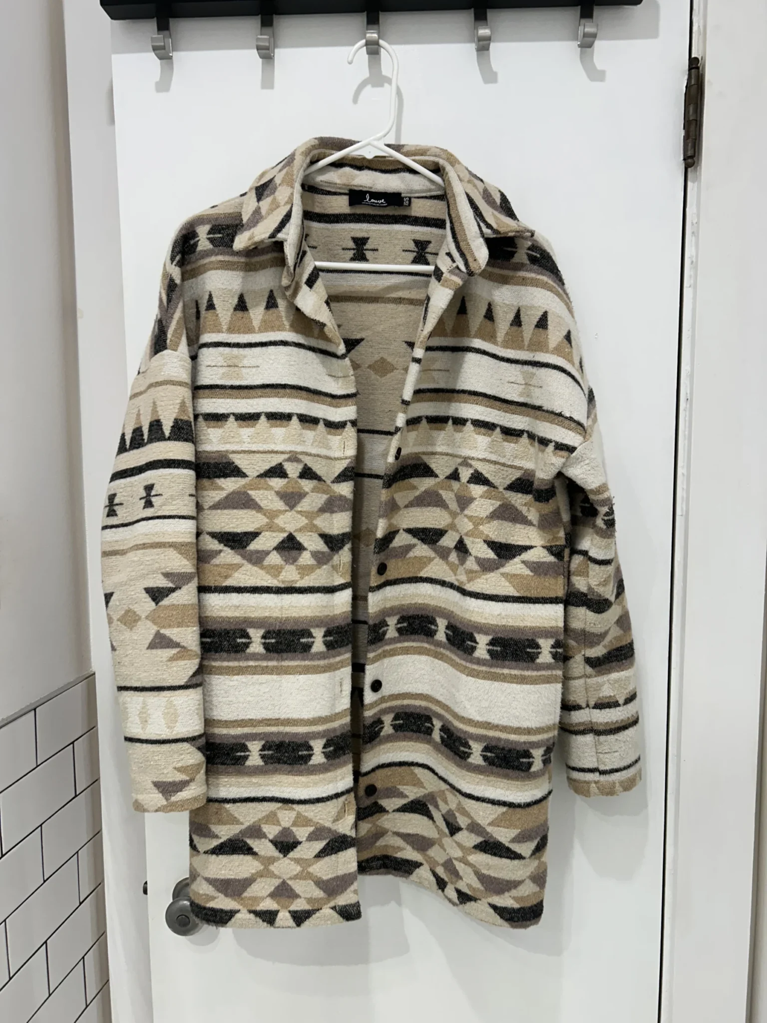 Featured image for Louve Design lightweight coat