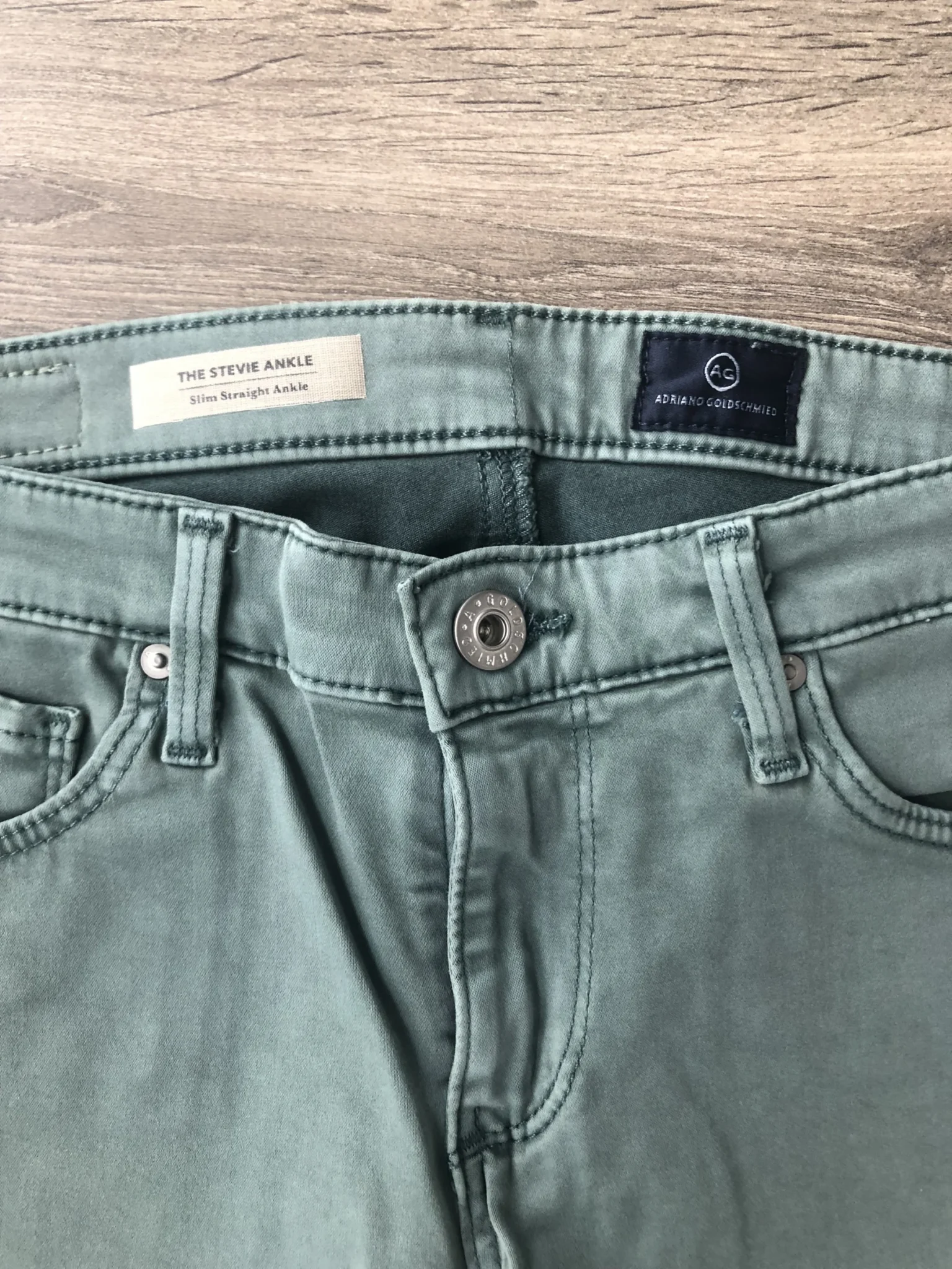 Image for AG Stevie Ankle Jeans 26