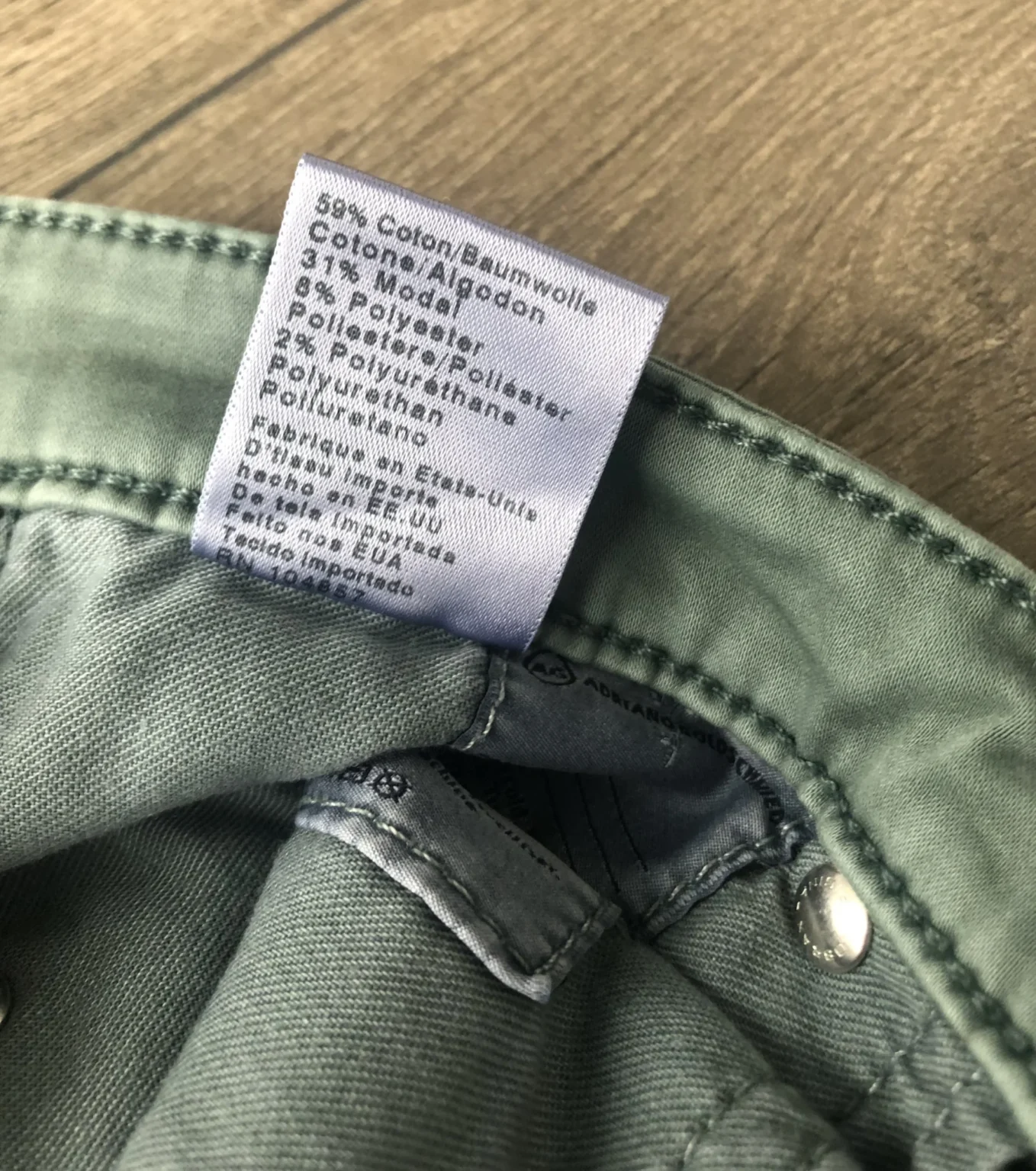 Image for AG Stevie Ankle Jeans 26