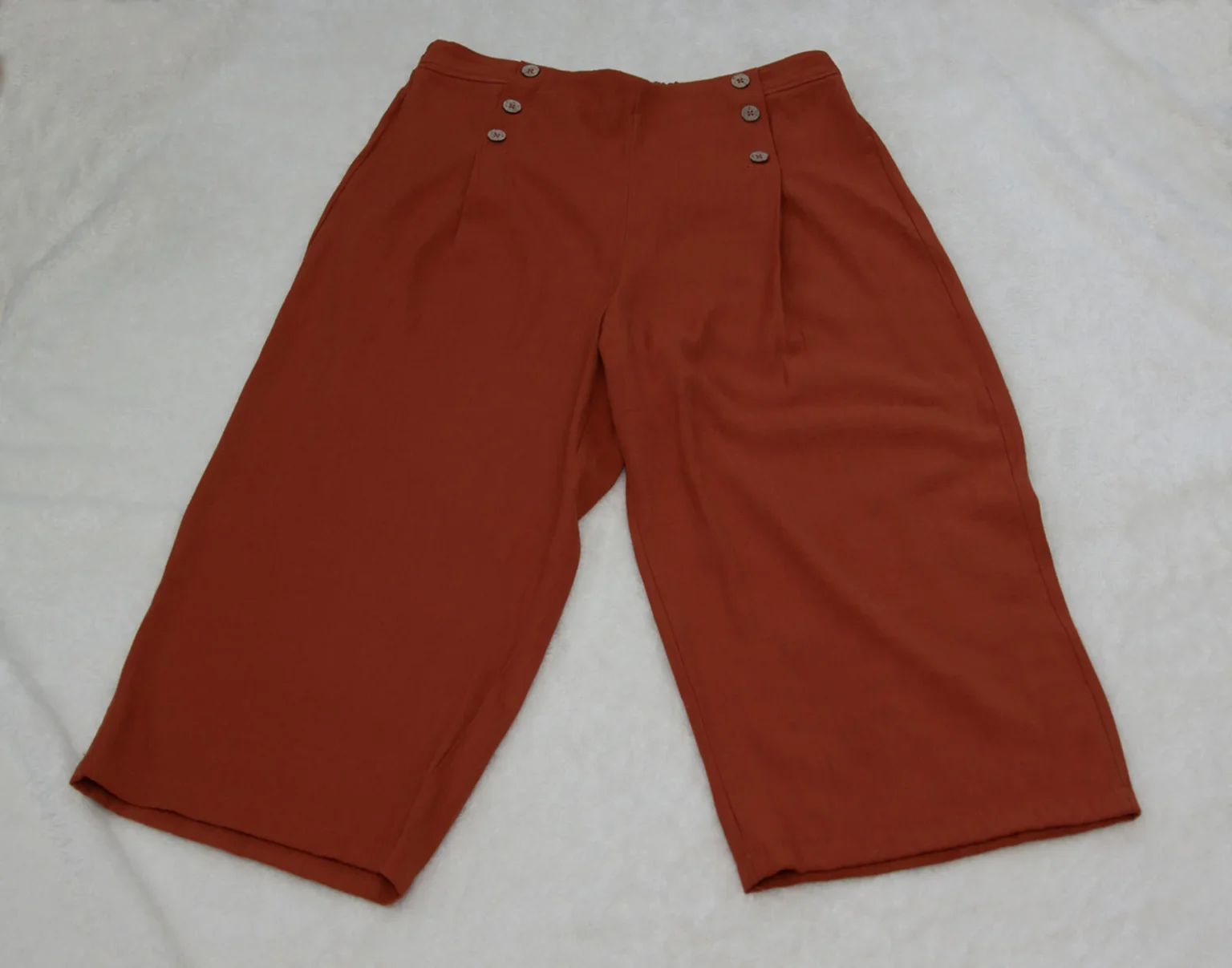 Image for Pantalon large, mi-mollet
