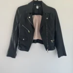 Featured thumbnail for Perfecto noir H&M