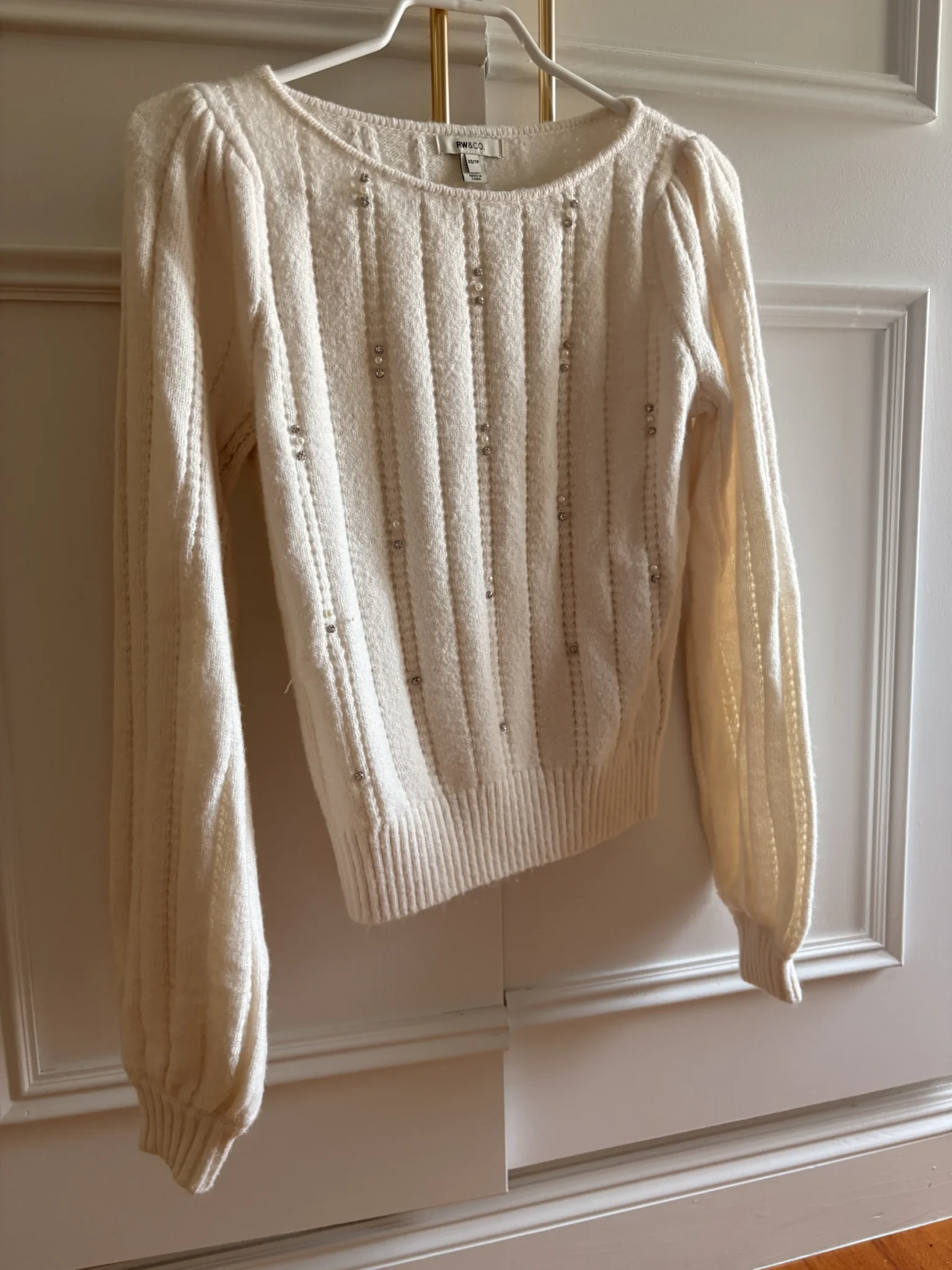 Featured image for Chandail chic Rw&Co