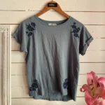 Thumbnail for T-shirt brodé
