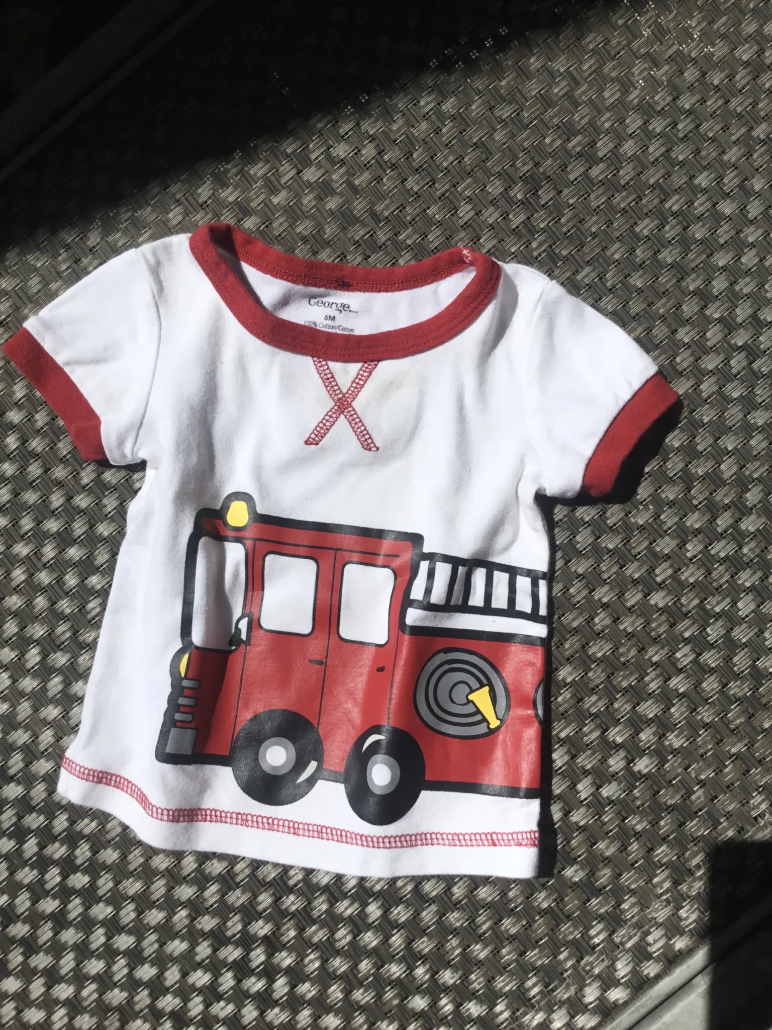 Featured image for Trop mignon tee-shirt camion 🚛 , 6 mois