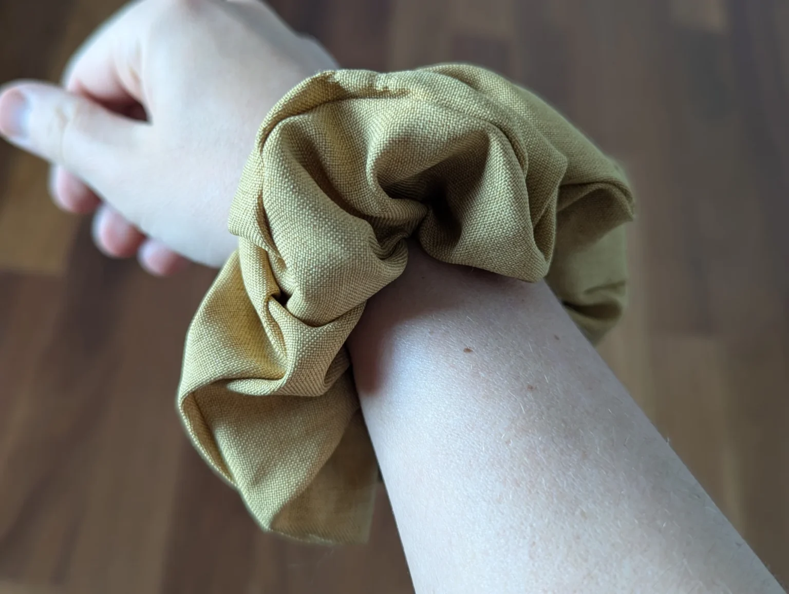 Image for Chouchou jaune doré Rose maternité