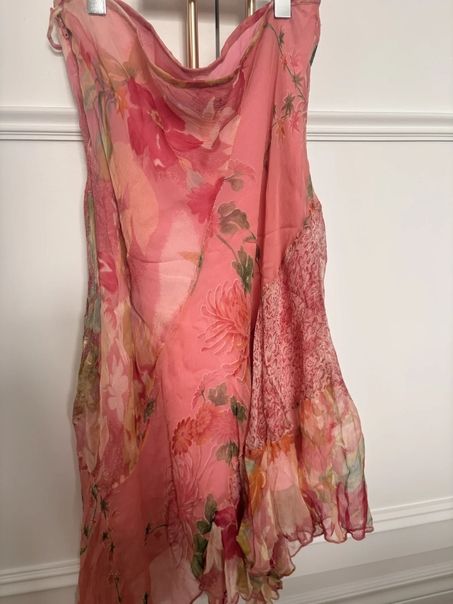 Image for Rare jupe chic par Guess Collection