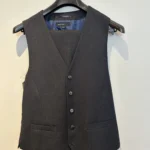 Thumbnail for Habit complet avec petite veste bleu foncée