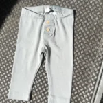 Featured thumbnail for Leggings gris pâle 6 mois