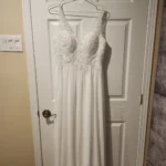 Featured thumbnail for Robe blanche dentelle taille 6 petite