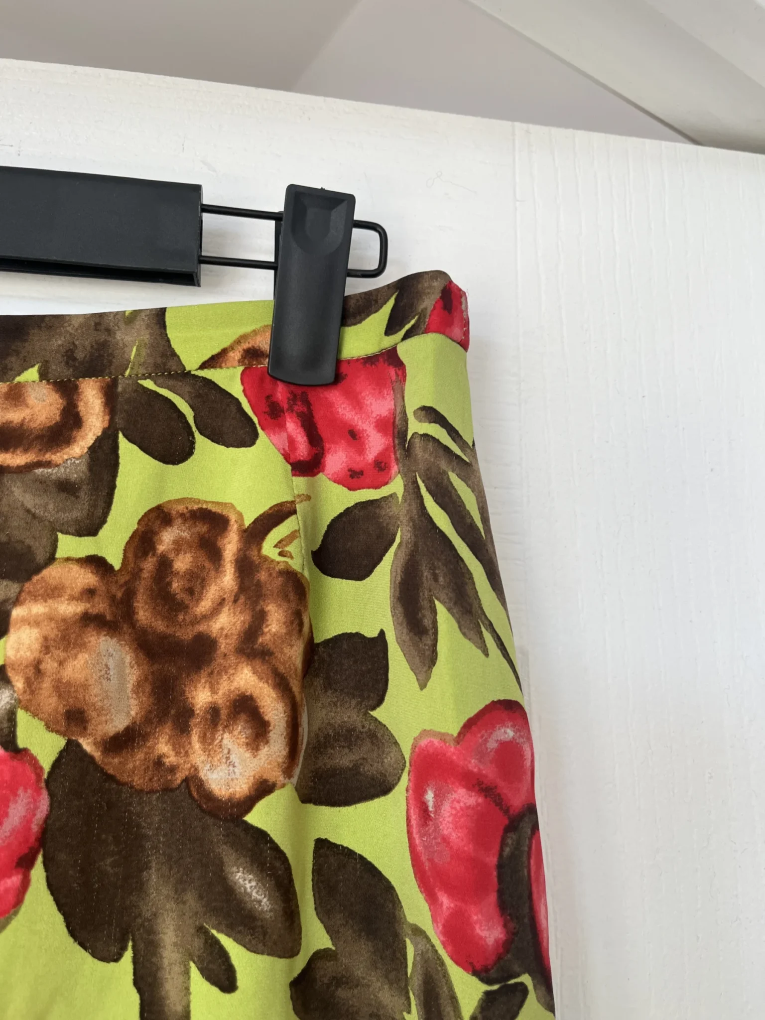 Image for Dolce Gabanna floral skirt size 40