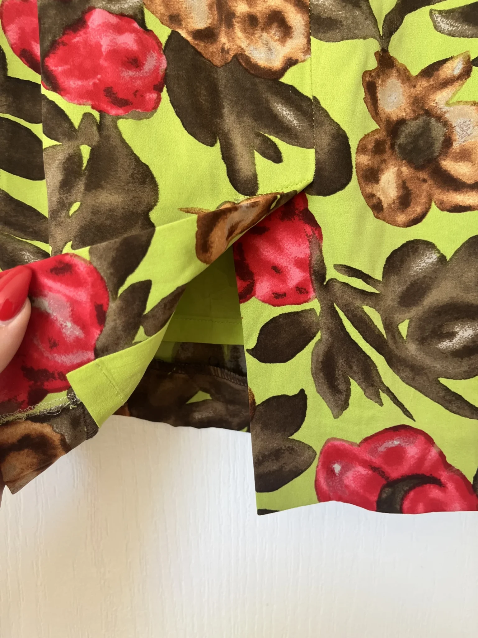 Image for Dolce Gabanna floral skirt size 40
