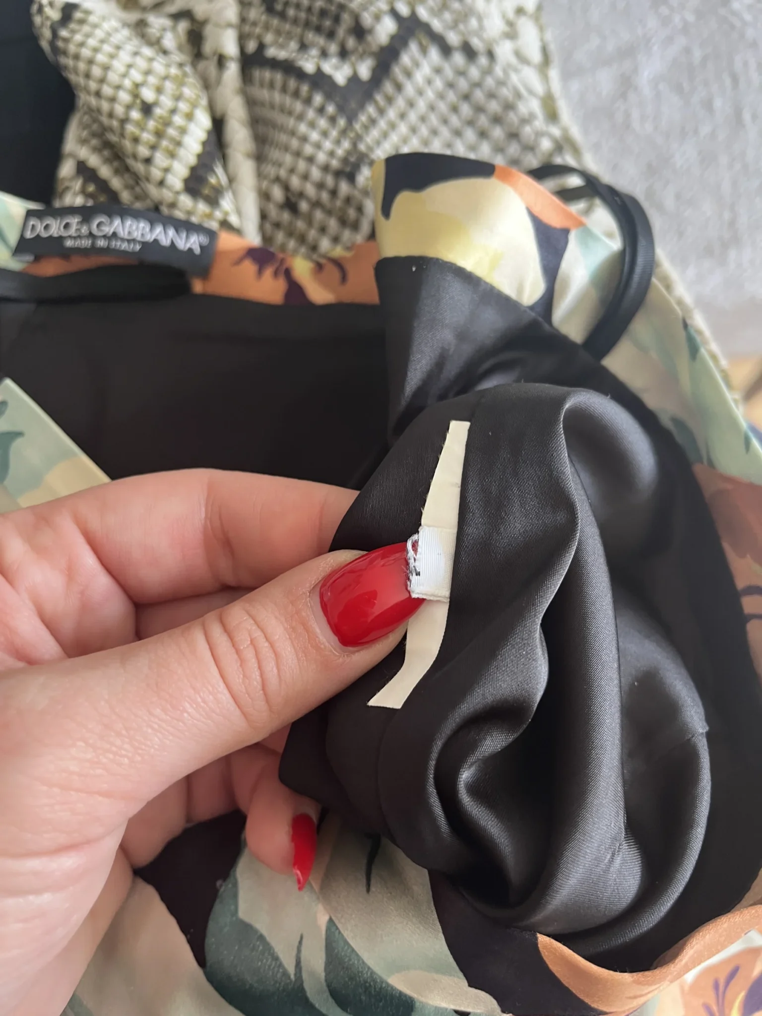 Image for Dolce Gabanna skirt size 40 floral pattern