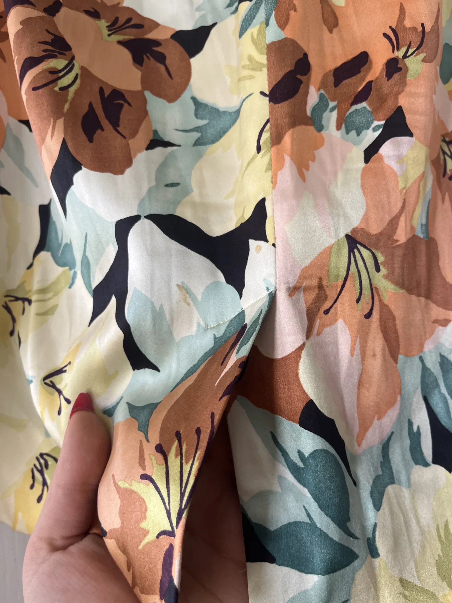 Image for Dolce Gabanna skirt size 40 floral pattern