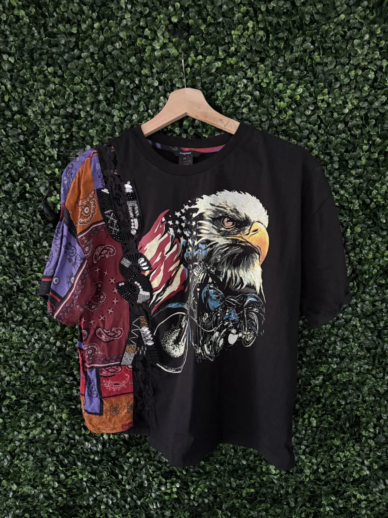 Featured image for T-shirt noir