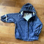 Featured thumbnail for Manteau de pluie 12-18 mois H&M