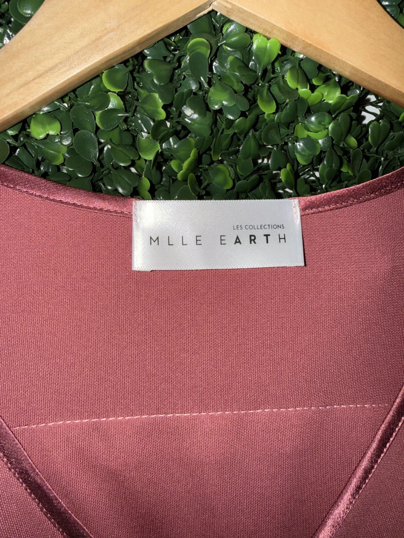 Image for Haut designer Mll Earth et AnnLo