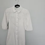 Featured thumbnail for Robe blanche