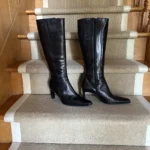 Featured thumbnail for Bottes  “Brown’s Couture”en cuir italien noir.à talons hauts