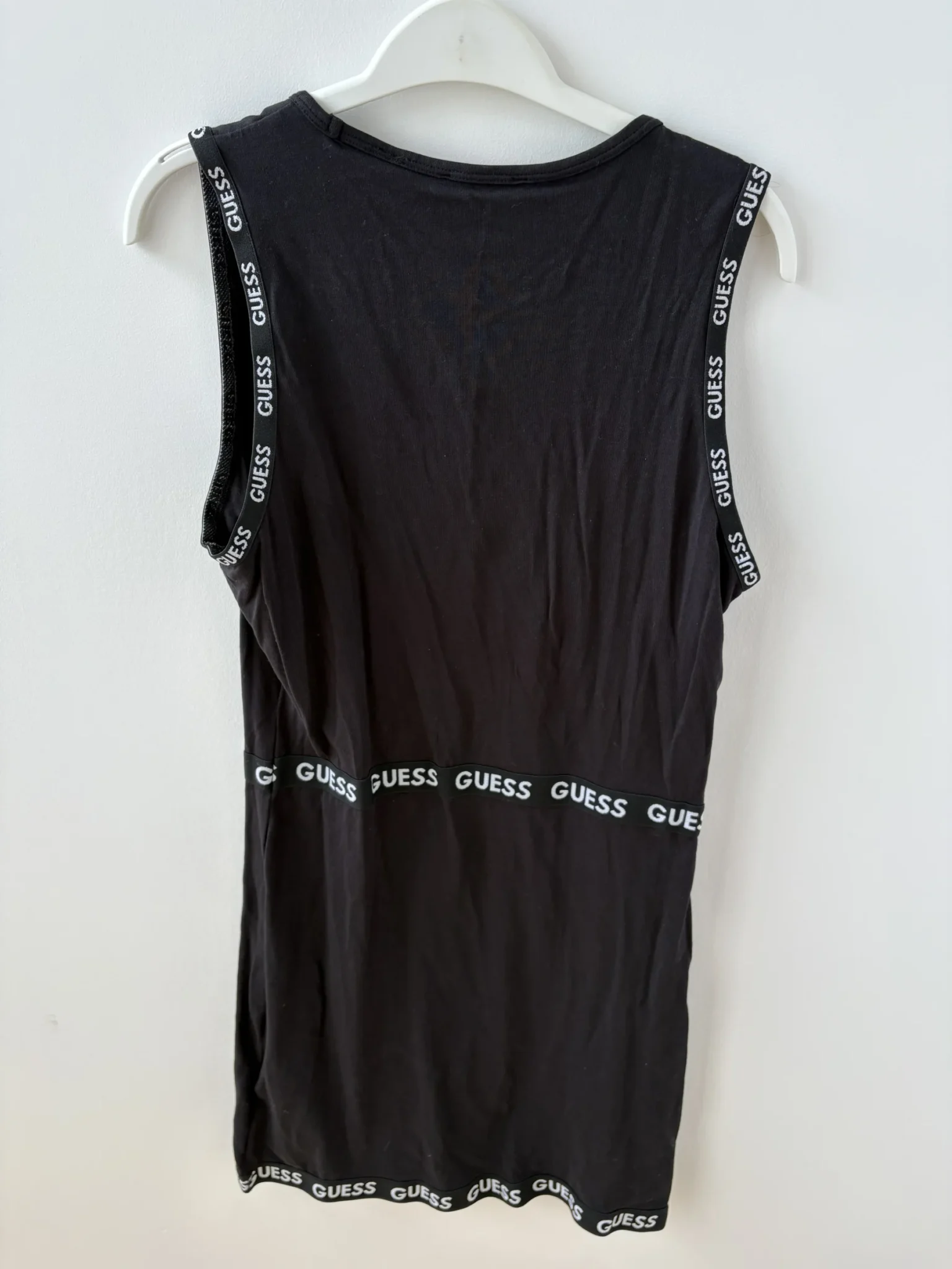 Image for Robe Guess