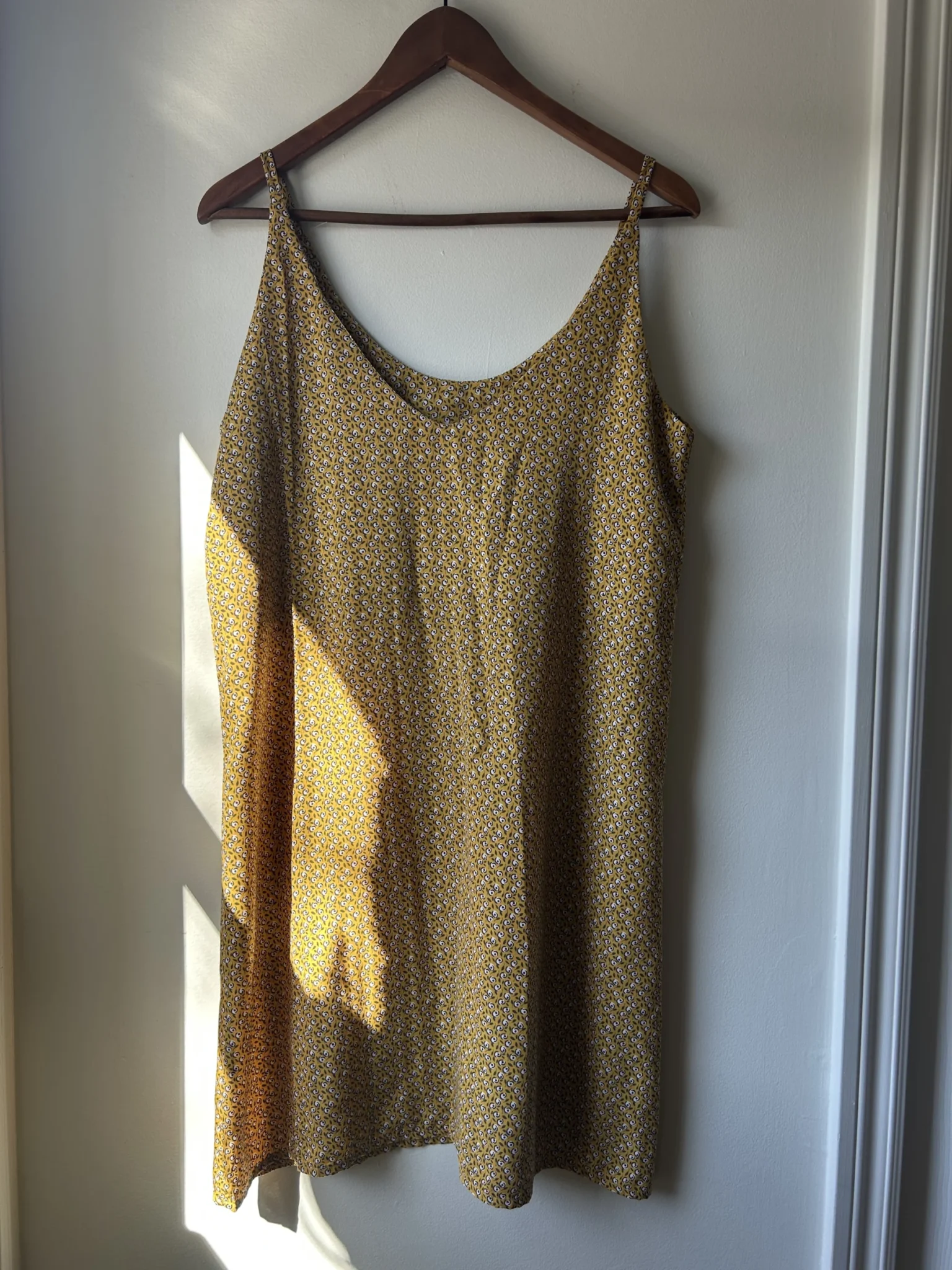 Image for Jolie robe d'été Louve