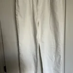Featured thumbnail for pantalon blanc-beige uniqlo